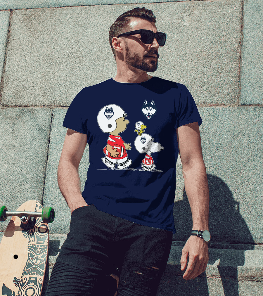 Connecticut Huskies Football Snoopy Woodstock Peanuts T-Shirt