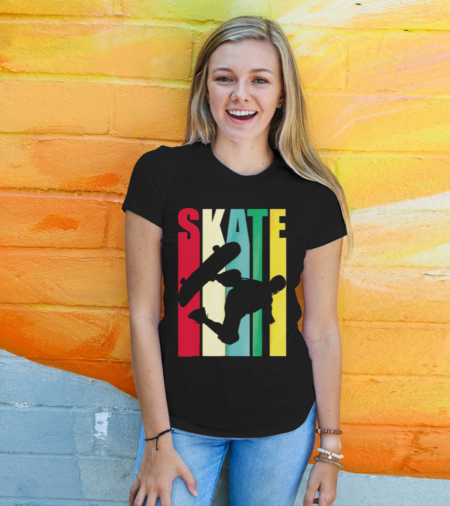 Skate Colorful Retro Vintage Skateboarding Silhouette T-Shirt