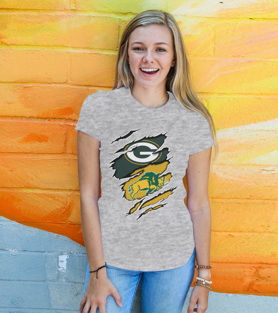 Packers Green And Gold G Logo With Dakota Bison Ripped T-Shirt