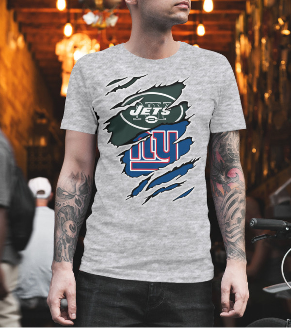 Jets Giants Logo Ripped T-Shirt Jets Giants Logo Ripped T-Shirt