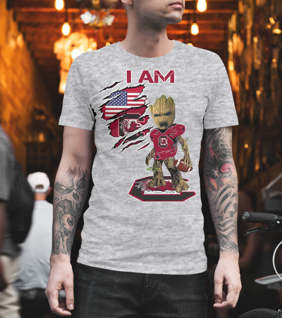 I Am Gamecocks Baby Groot Football American Flag T-Shirt