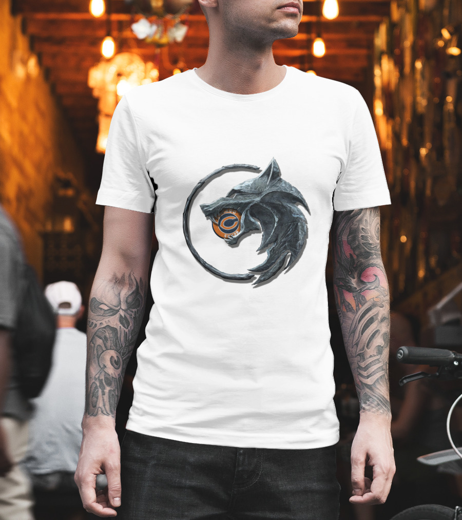 Cht1Twnfl1006 Chicago Bears Wolf Circle T-Shirt