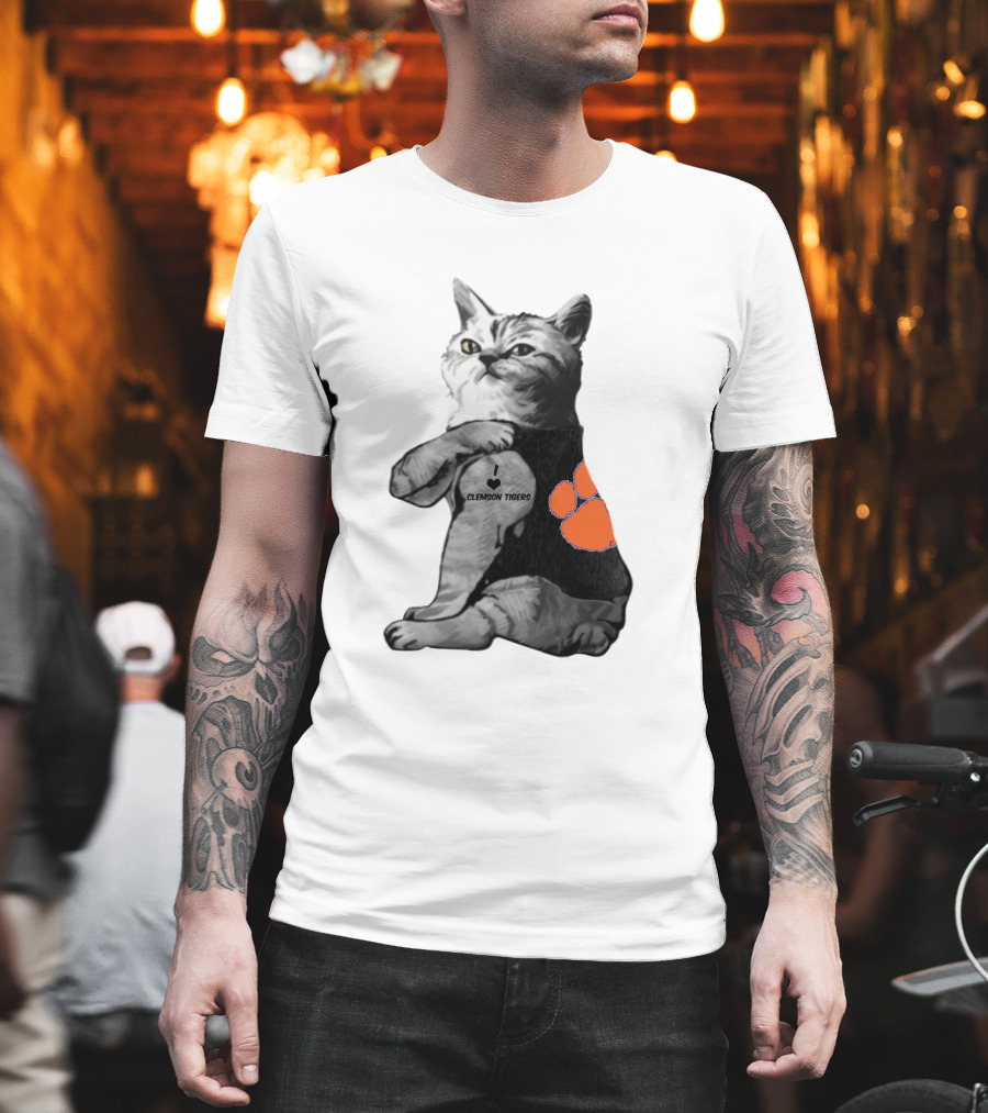 Clemson Tigers Cat Paw Print T-Shirt