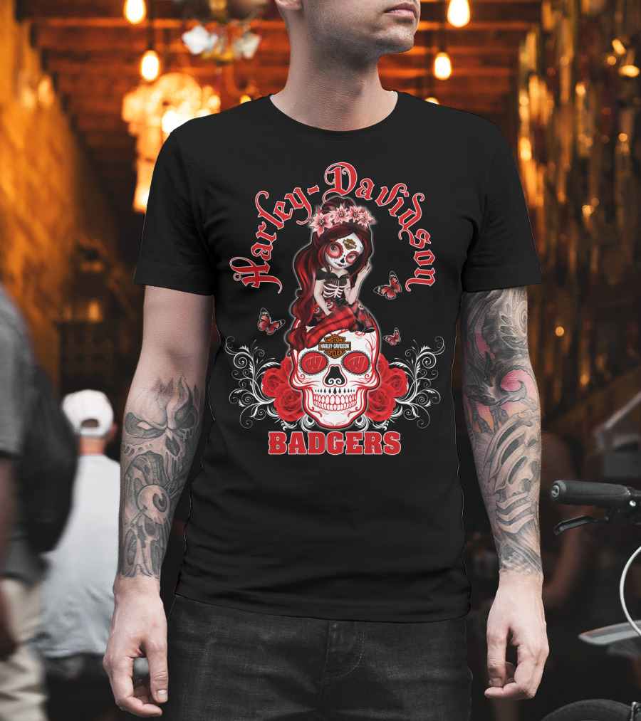 Harley Davidson Wisconsin Badgers Skull Rose Blossoms T-Shirt