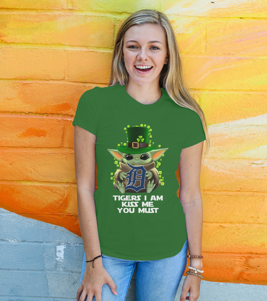 Tigers I Am Kiss Me You Must 44 Dt Mlb Tvl T-Shirt
