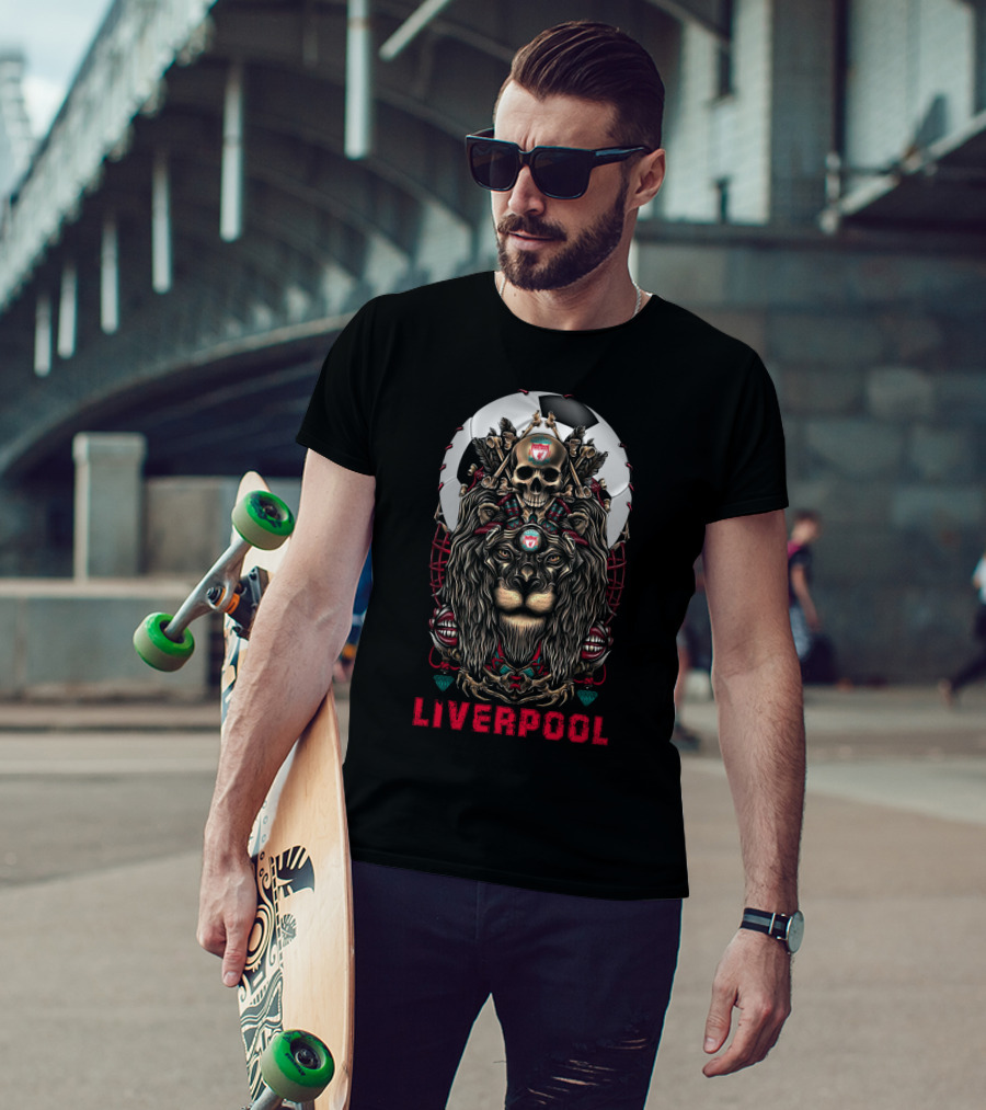 Liverpool Lion Skull Soccer Motif T-Shirt
