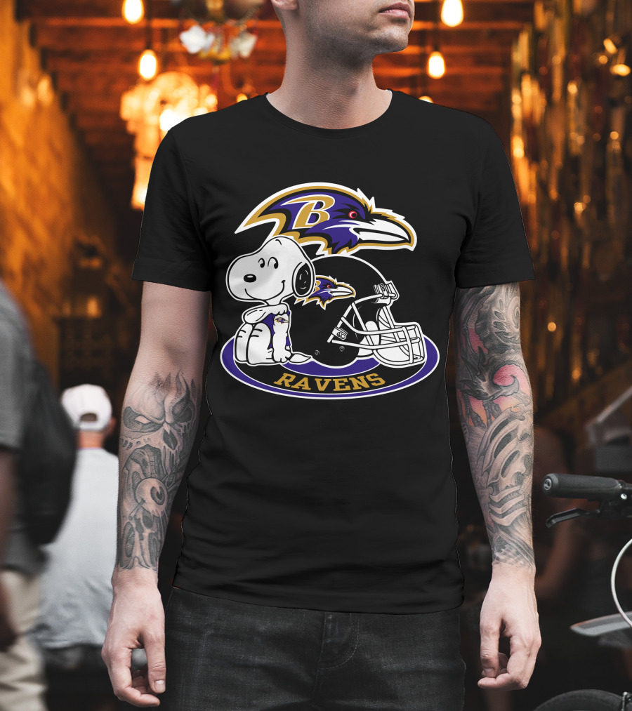 Baltimore Ravens Snoopy Helmet Logo Ravens T-Shirt