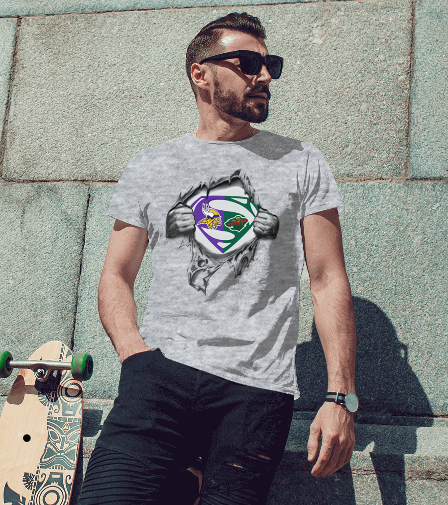 Minnesota Vikings Wild Superman Logo Integration T-Shirt