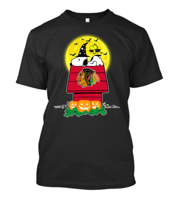 Chicago Blackhawks Snoopy Woodstock Halloween Pumpkins Full Moon T-Shirt