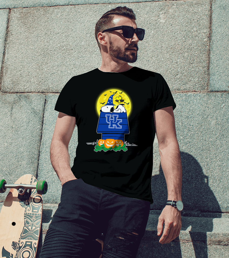 Kentucky Wildcats Snoopy Halloween Moon Pumpkins Woodstock T-Shirt