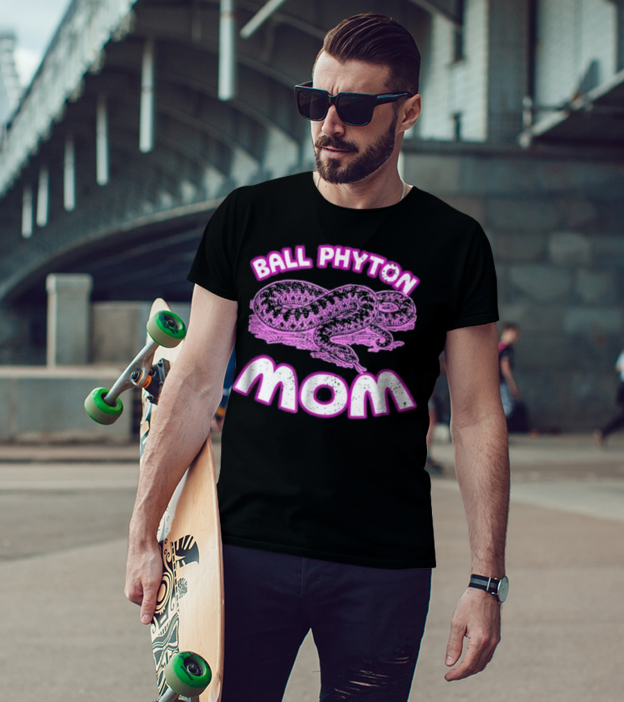 Ball Phyton Mom Snake T-Shirt