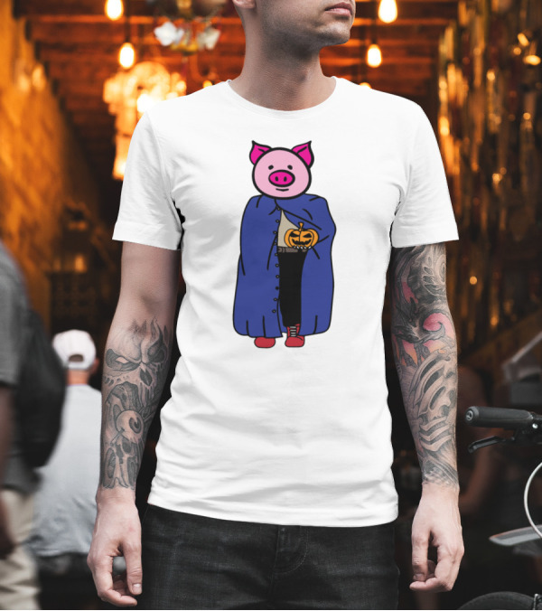 Dracula Pig with Pumpkin Cloak Halloween T-Shirt Dracula Pig with Pumpkin Cloak Halloween T-Shirt