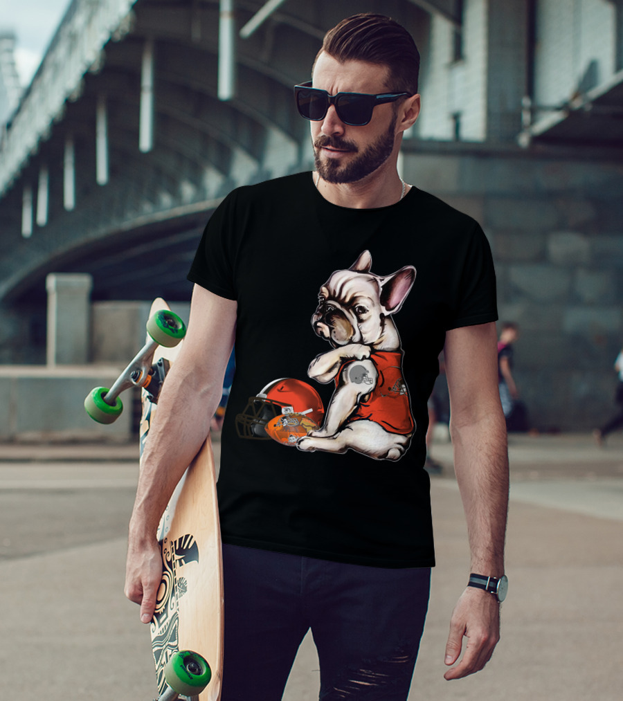 Cleveland Browns Pug Football Helmet And Jersey T-Shirt