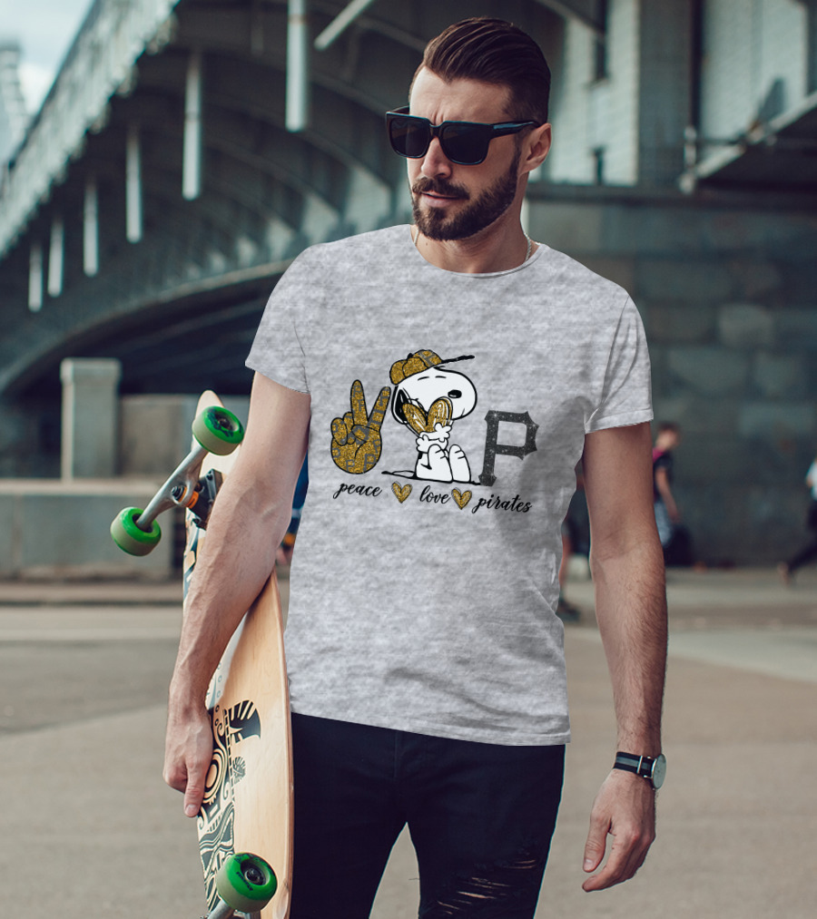 Peace Love Pittsburgh Pirates Snoopy Baseball Fan T-Shirt