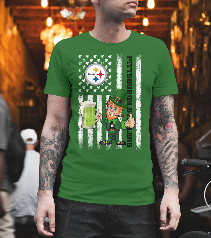 Pittsburgh Steelers Leprechaun St Patrick's Day Shamrock Beer Flag T-Shirt