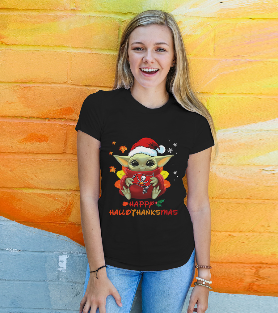 Happy Hallothanksmas Tampa Bay Buccaneers Baby Yoda 505 L1PTT T-Shirt