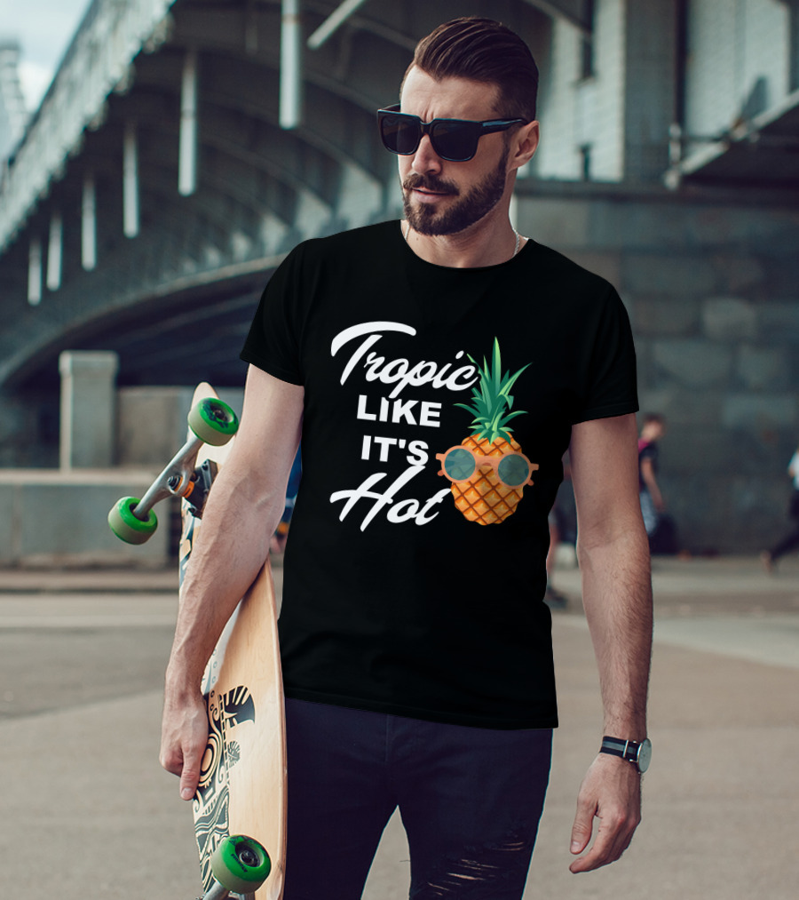 Tropic Like It's Hot Cool Vintage Pineapple T-Shirt