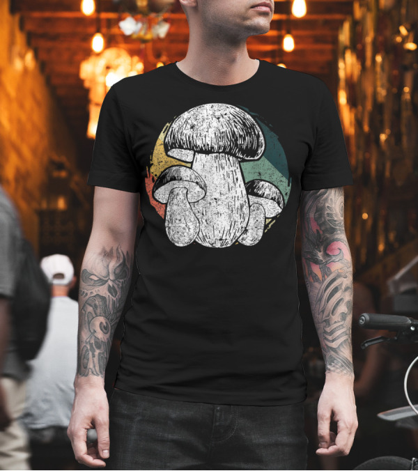 Vintage Mushroom And Morel Hunter Retro Circle T-Shirt Vintage Mushroom And Morel Hunter Retro Circle T-Shirt