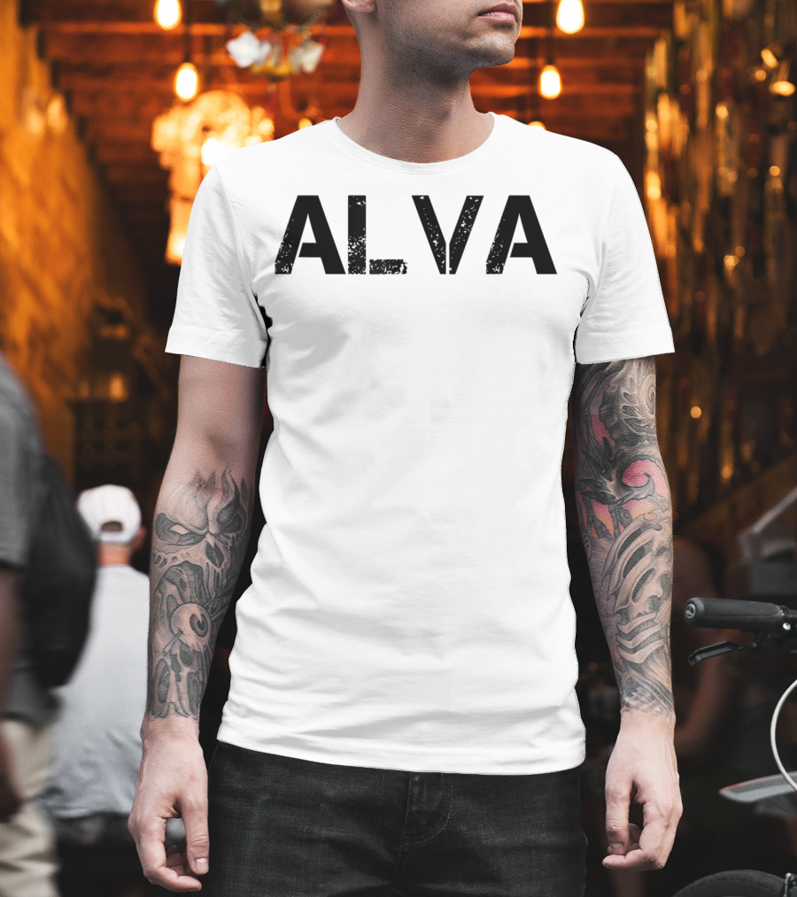 ALVA Distressed T-Shirt