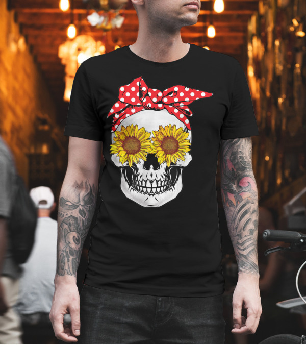 Sunflower Skull with Red Polka Dot Bandana T-Shirt Sunflower Skull with Red Polka Dot Bandana T-Shirt