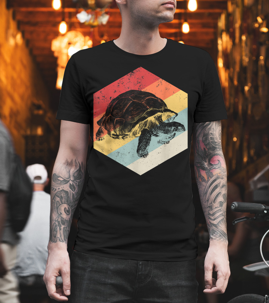 Sulcata Tortoise Reptile Lovers African Turtle Retro Vintage T-Shirt