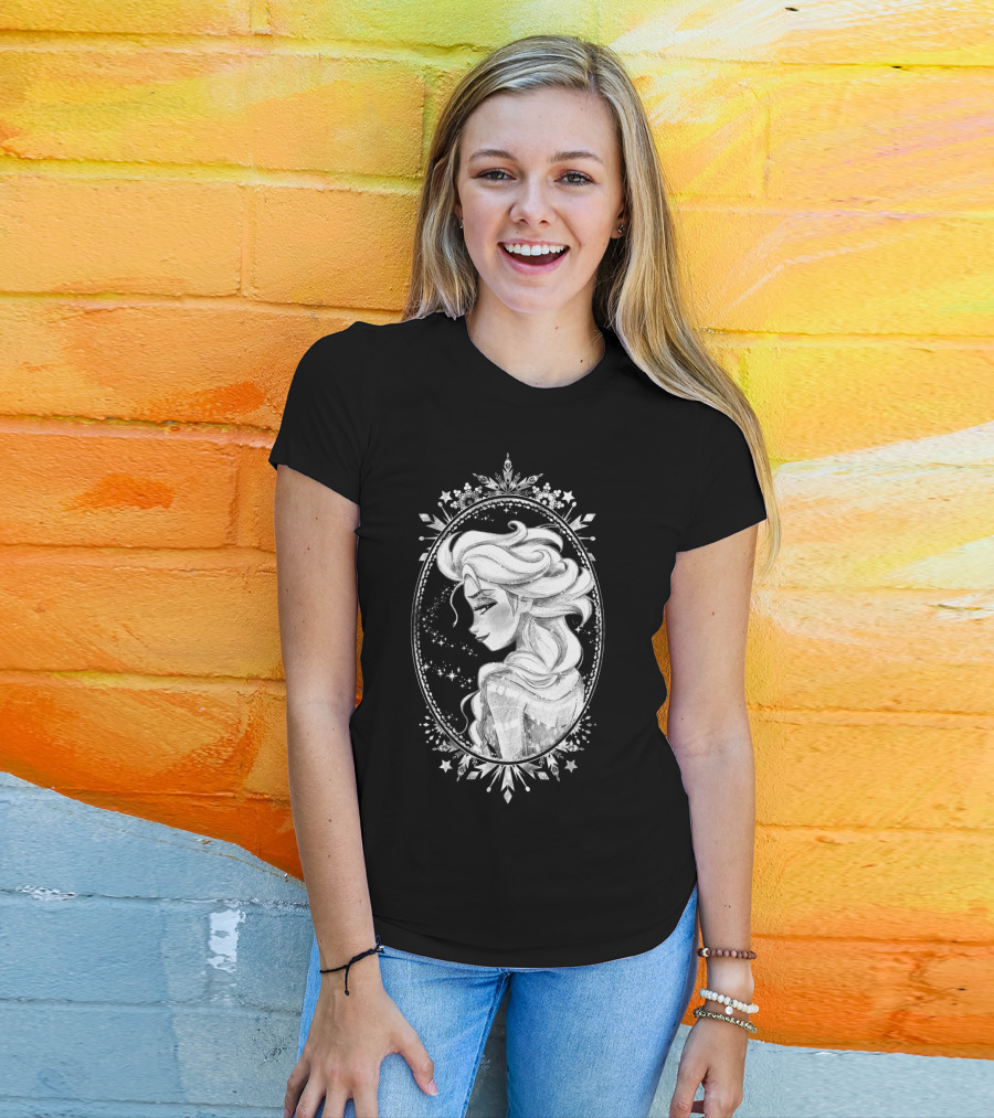 Disney Frozen Elsa Sketch Portrait Snowflakes Oval Frame T-Shirt