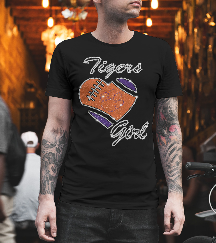Tigers Girl Heart Football Clemson Paw DNTee25 T-Shirt