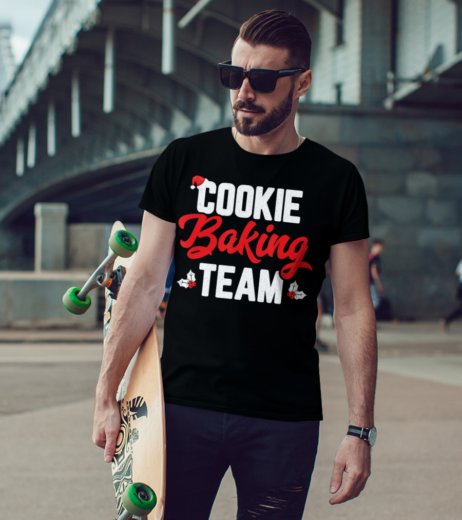 Cookie Baking Team Santa Hat Holly Christmas T-Shirt