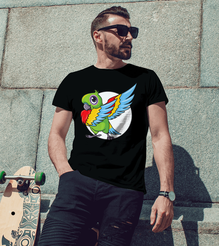 Cute Dabbing Great Green Macaw Parrot Colorful Wings T-Shirt