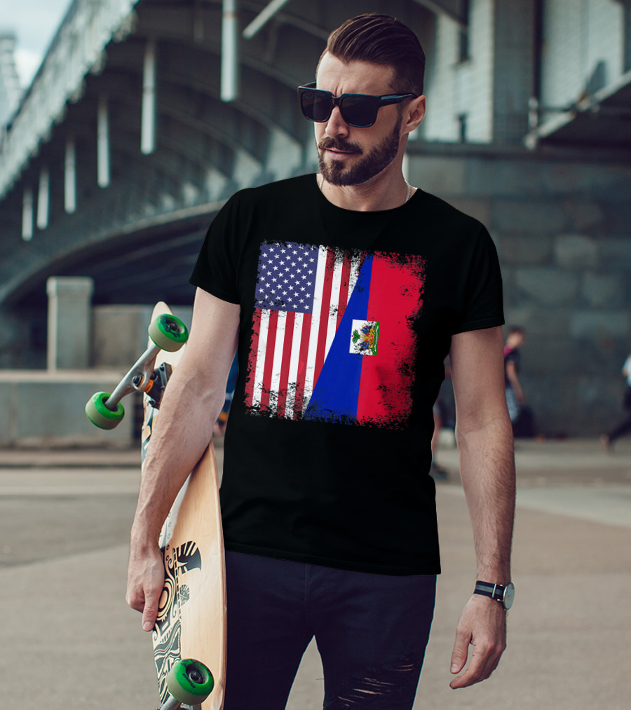 Half Haitian Flag Vintage Haiti U USA Grunge Style Flag Fusion T-Shirt