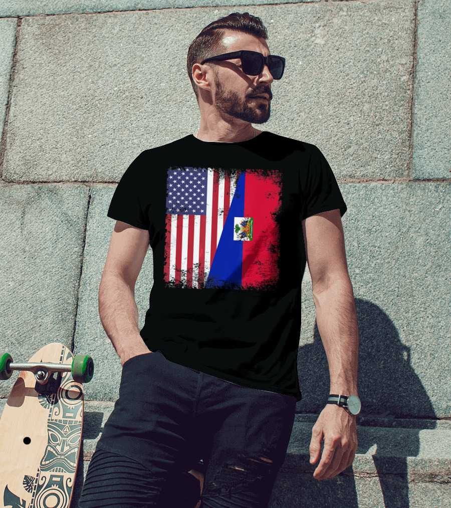 Half Haitian Flag Vintage Haiti U USA Grunge Style Flag Fusion T-Shirt