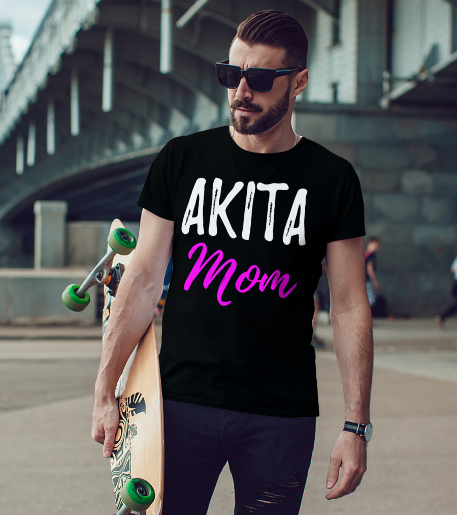 Akita Mom Funny Akita Dog T-Shirt
