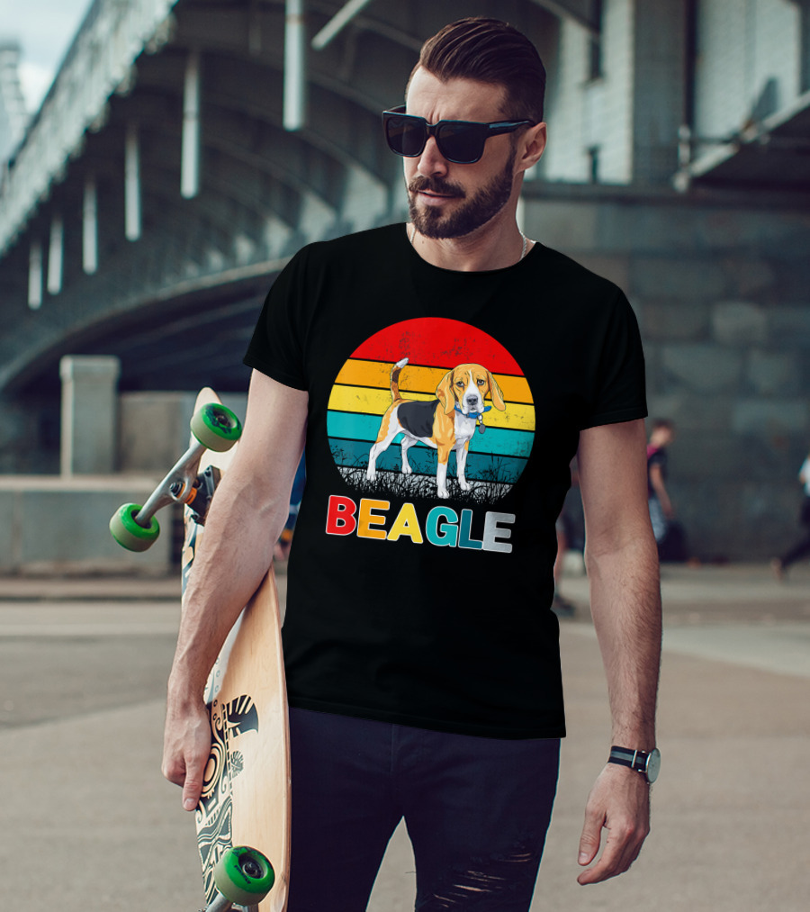 Vintage Beagle Retro Stripes Graphics T-Shirt