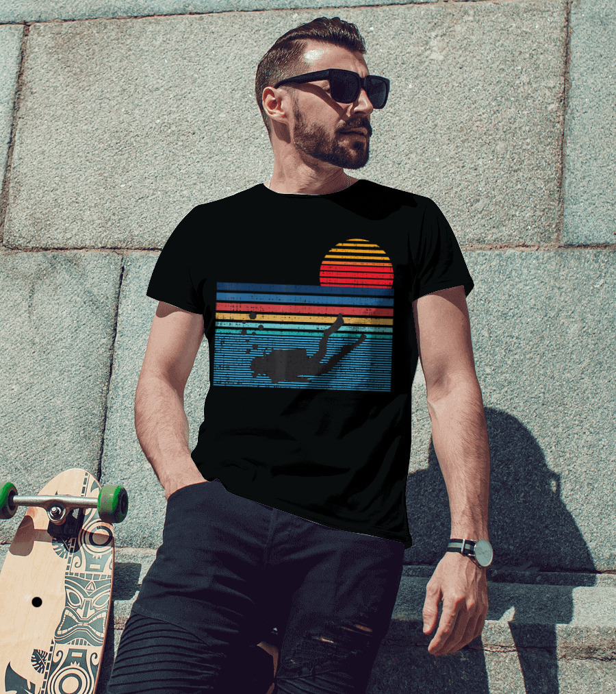 Vintage Scuba Diving 80s Sunset Silhouette Stripes T-Shirt