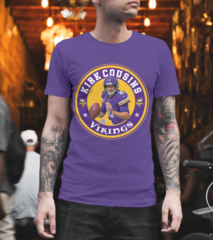 Kirk Cousins Minnesota Vikings Football Quarterback NFL Logo Circle T-Shirt