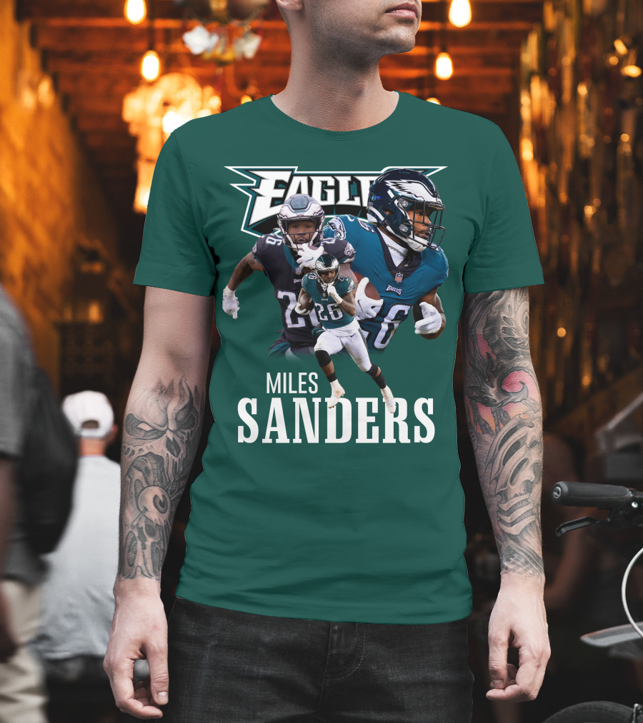 Eagles MS26 Running Back Action Play T-Shirt