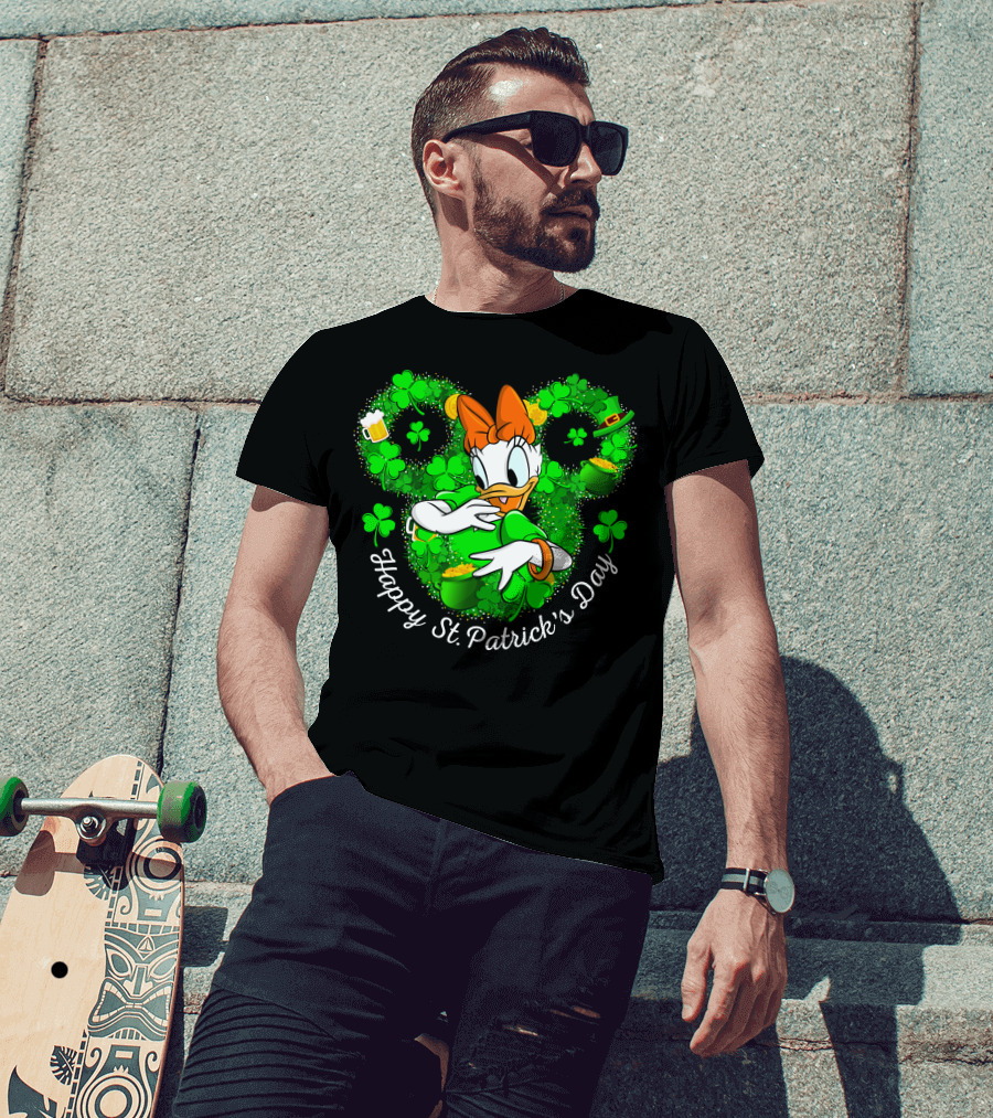 Happy St. Patrick's Day Daisy Duck With Shamrocks And Leprechaun Hat T-Shirt