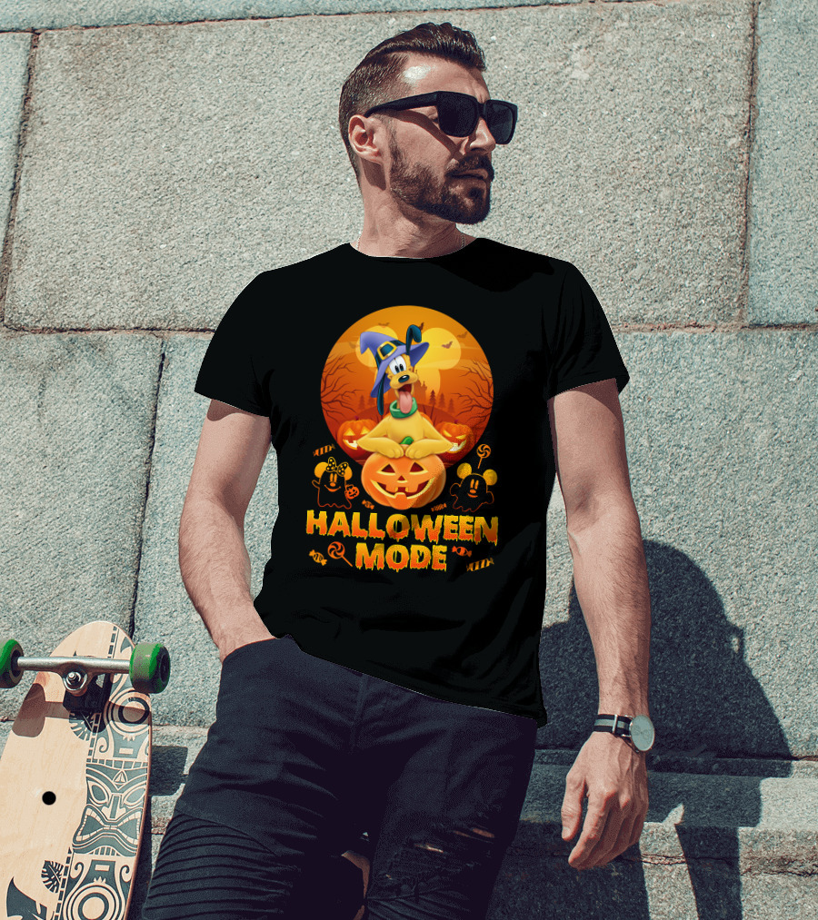 Pluto Halloween Mode With Witch Hat And Pumpkin Decorations T-Shirt