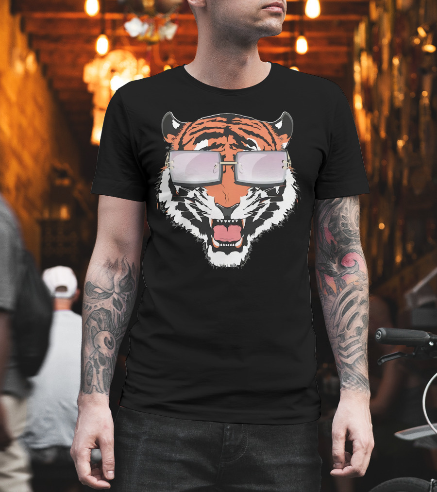 Cincinnati Bengals Tiger Head in Sunglasses T-Shirt