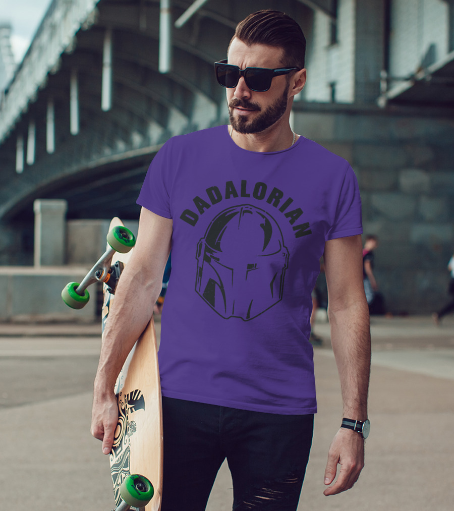 Dadalorian Funny Family Daddy Lover Father's Day Mandalorian Helmet T-Shirt