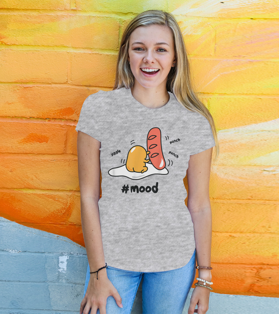 Gudetama Jiggle Punch Punch Hot Dog #Mood T-Shirt