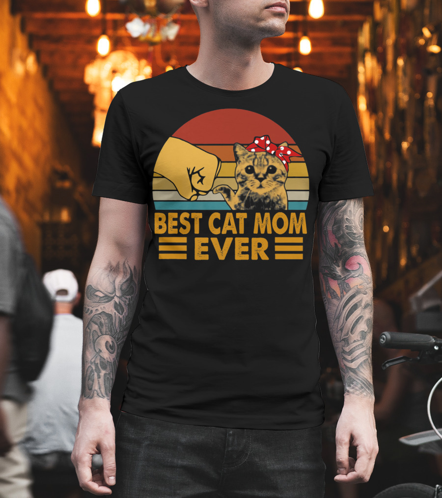 Best Cat Mom Ever Vintage Fist Bump With Cat Bow Stripes T-Shirt