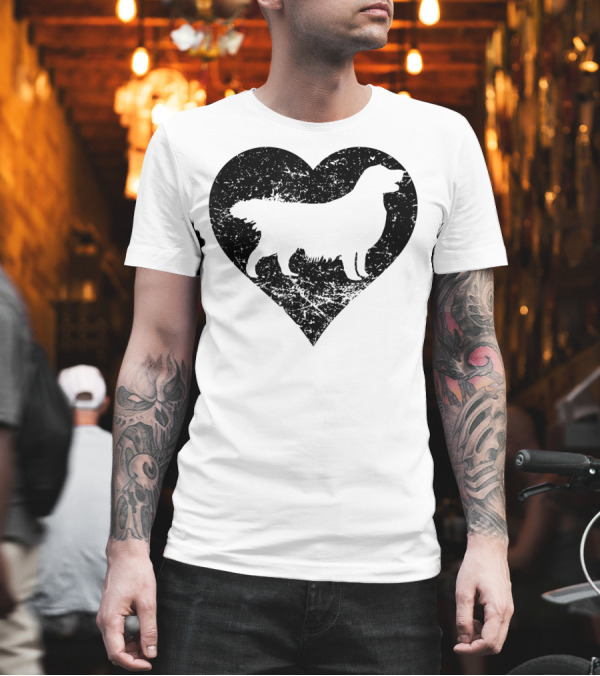 Distressed Golden Retriever Heart Dog Owner T-Shirt Distressed Golden Retriever Heart Dog Owner T-Shirt