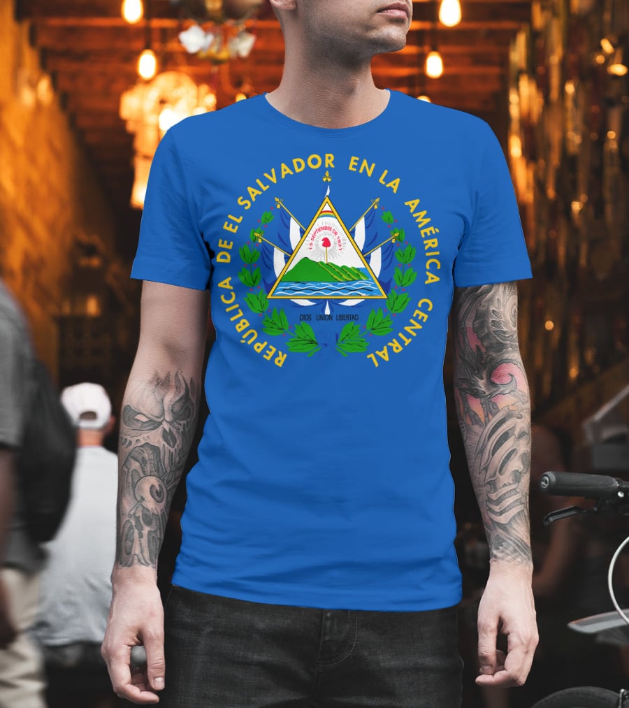 República DE El Salvador En LA América Central Dios Unión Libertad Escudo DE El Salvador T-Shirt