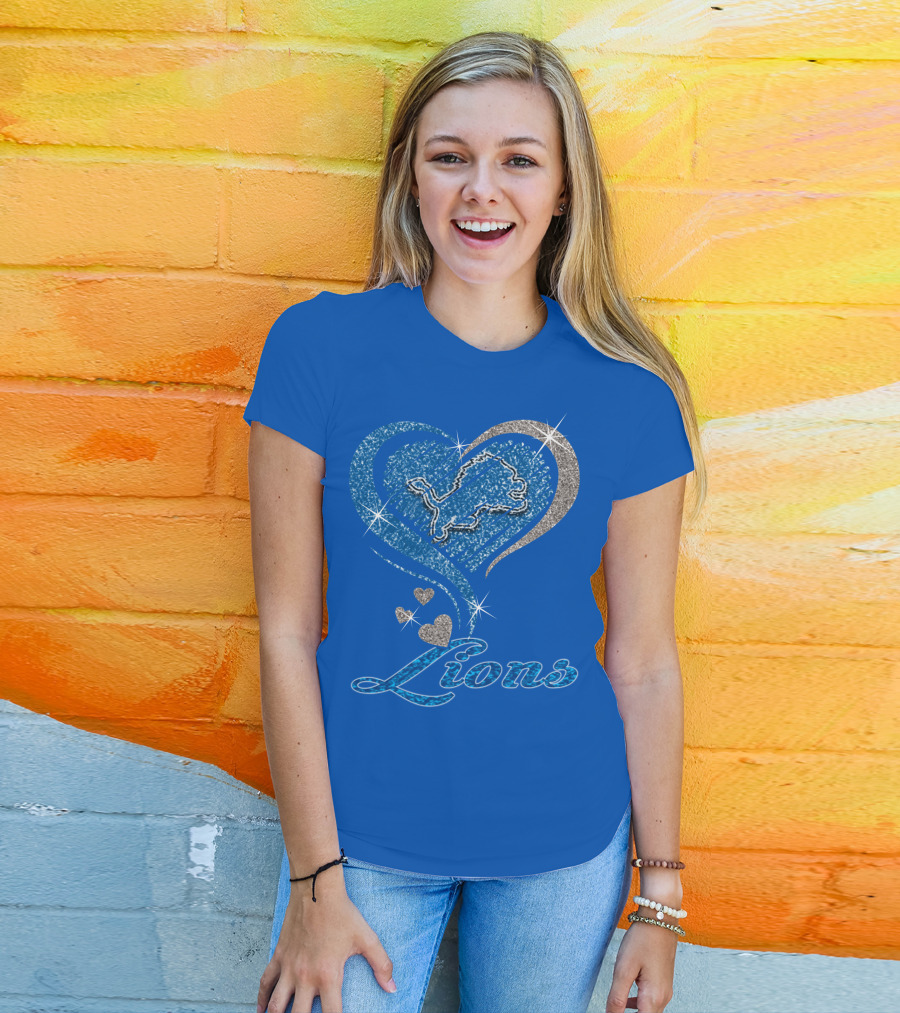 Detroit Lions Sparkling Heart Design With Accents T-Shirt