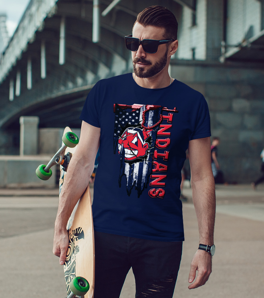 Cleveland Indians Vintage Chief Wahoo With American Flag And Red Chain T-Shirt
