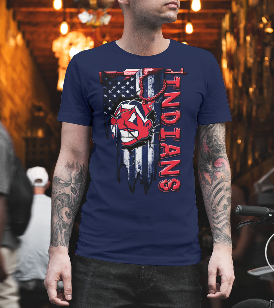 Cleveland Indians Vintage Chief Wahoo With American Flag And Red Chain T-Shirt