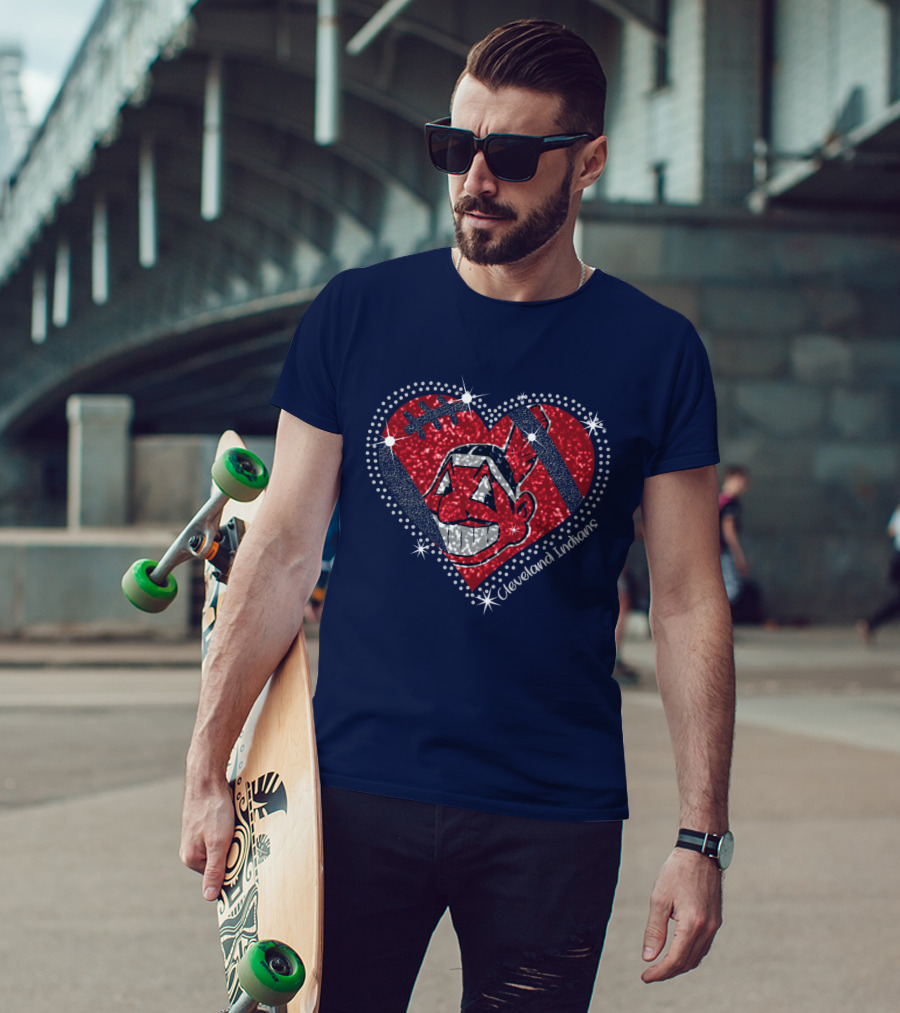 Cleveland Indians Heart Design With Effect T-Shirt
