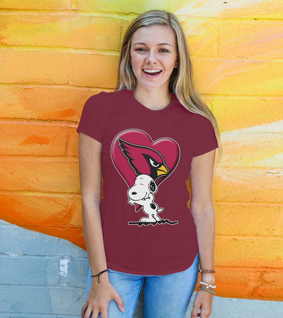 Snoopy Hugging Heart Arizona Cardinals T-Shirt