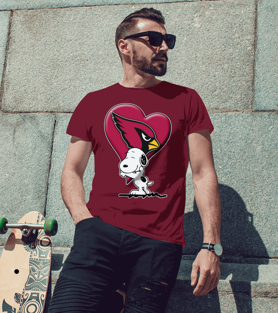Snoopy Hugging Heart Arizona Cardinals T-Shirt